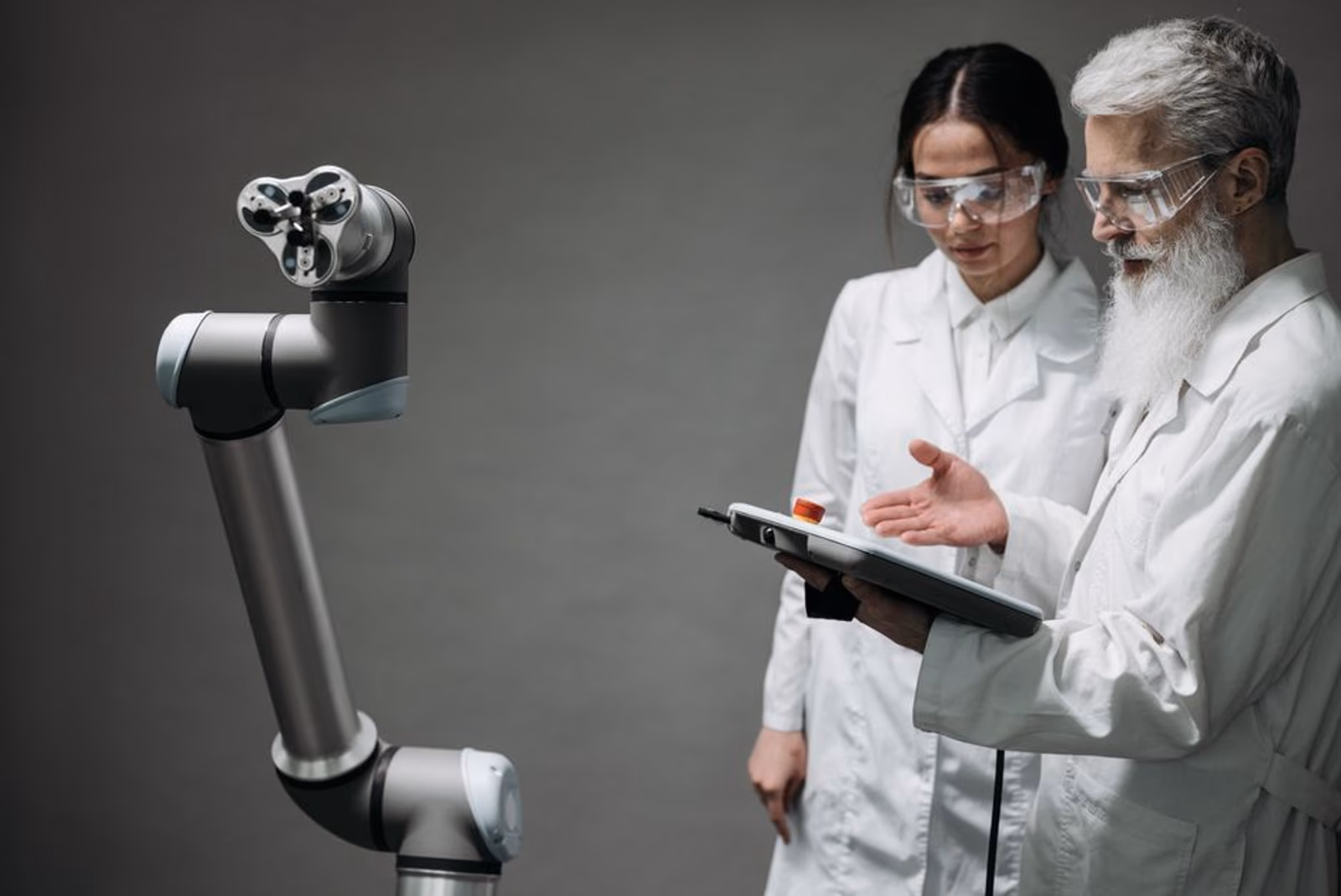 AI robot analyzing app store reviews on a dashboard with sentiment classification charts